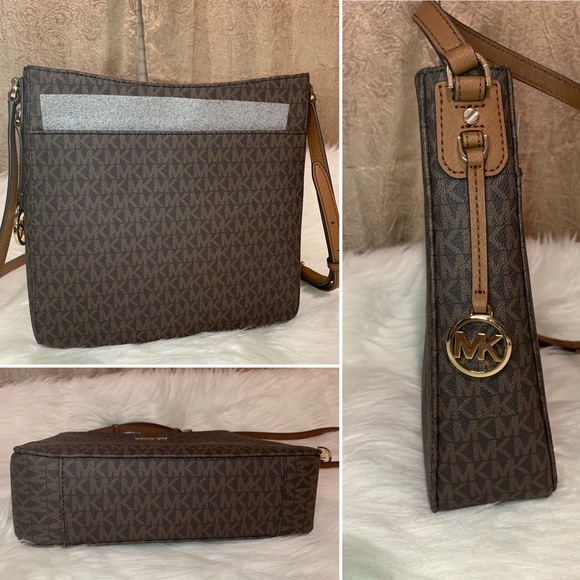Michael Kors EW Messenger Crossbody Bag - Picture 3 of 7